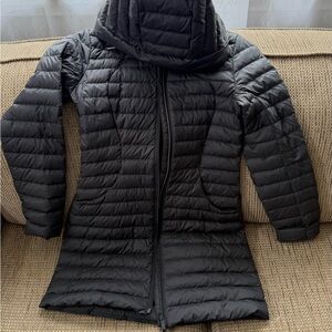 lululemon athletica Black pack it down jacket